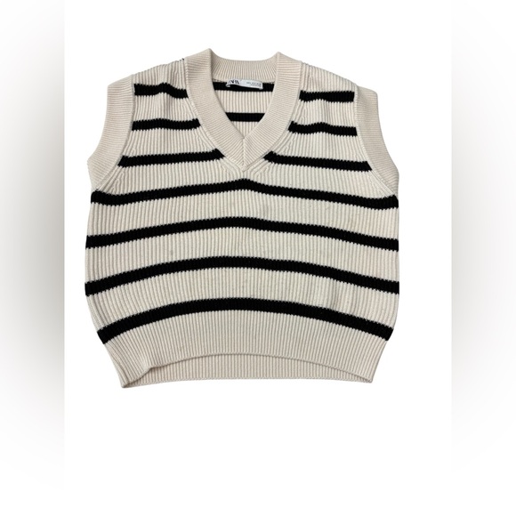 Zara Cream and Black Striped Sweater Knit Vest, Size Small - Picture 1 of 3